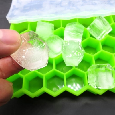 Couleur verte de Mini Ice Cube Tray Yellow de silicone de nid d'abeilles d'hexagone