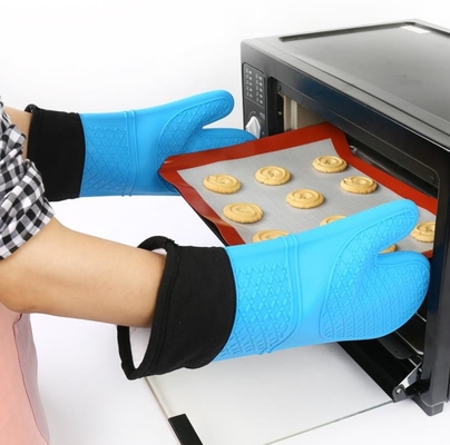 Coton imperméable de gants de main de silicone à l'intérieur de la protection de main d'isolation thermique