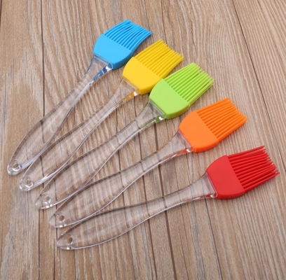 Brosse en plastique transparente de petite taille de cuisson de silicone de catégorie comestible de poignée