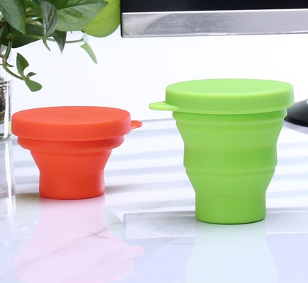 BPA libèrent la tasse se pliante de silicone pliant de catégorie comestible pour dehors