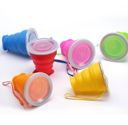 Tasse pliable de déplacement pliante d'utilisation de silicone portatif de catégorie comestible