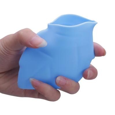 BPA libèrent la tasse portative de l'eau de l'eau de catégorie comestible de silicone réutilisable de tasses pour extérieur