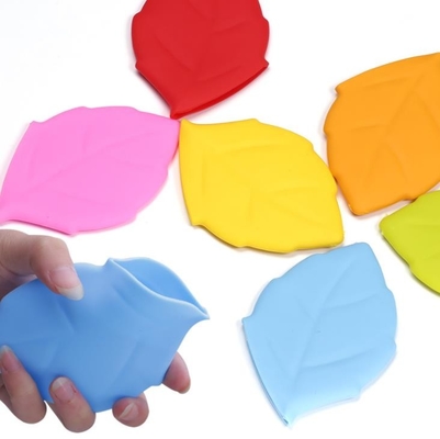BPA libèrent la tasse portative de l'eau de l'eau de catégorie comestible de silicone réutilisable de tasses pour extérieur