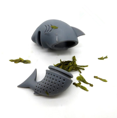 Le requin de style d'animal de mer a formé le thé Infuser de silicone de catégorie comestible