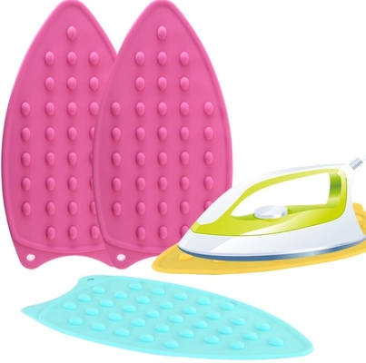 Silicone professionnel faisant cuire le tapis de repos de plat de plateau d'accessoires pour le fer