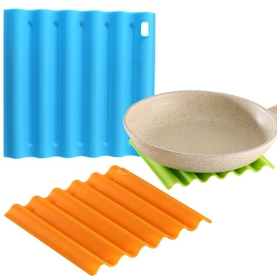 La cuisine à hautes températures de silicone usine coloré sûr de lave-vaisselle de protection