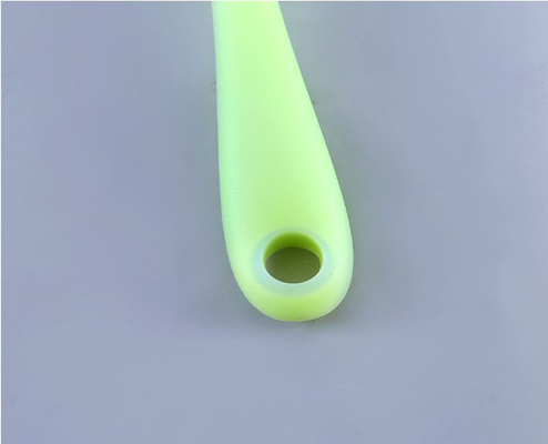 Le riz de silicone de catégorie comestible administre des outils à la cuillère de cuisine avec la couleur translucide