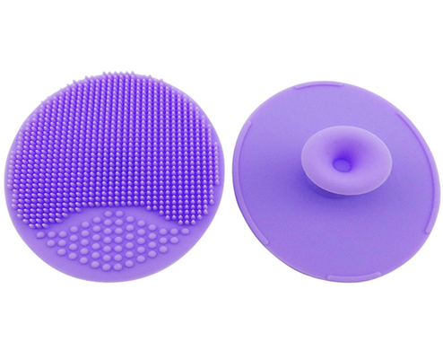 Brosse de nettoyage faciale de silicone ovale mou superbe de FDA pour le corps et le visage
