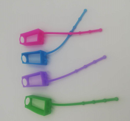 Bouteille rapide d'aseptisant de main d'expédition avec la couleur faite sur commande de Pantone de supports de silicone